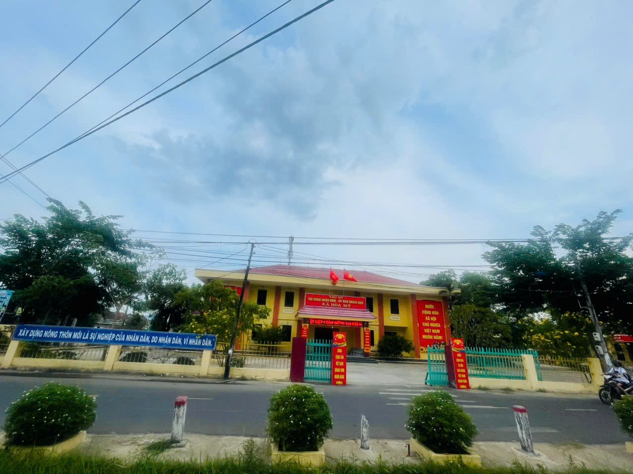 Anh tru so UBND Xa Hoa My.jpg